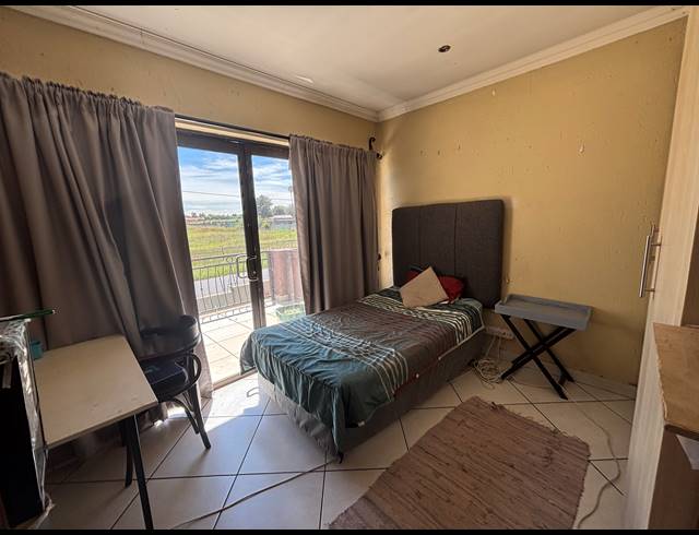 3 BEDROOM HOUSE FOR SALE IN SONNEVELD